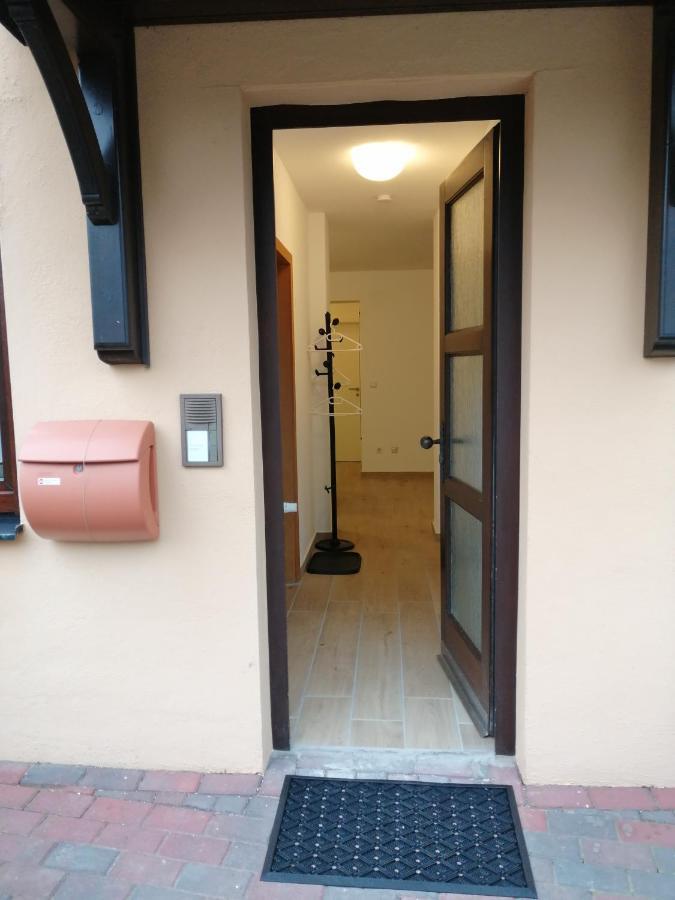 Ebenerdige Ferienwohnung Mit Grosser Terrasse In Der Naehe Des Waldes, Zum Wohlfuehlen Schoneck Zewnętrze zdjęcie